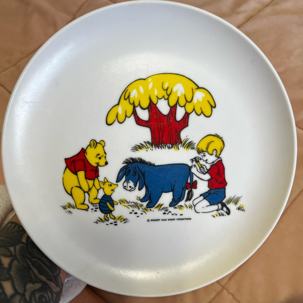 1964 Winnie the Pooh Character Plate
